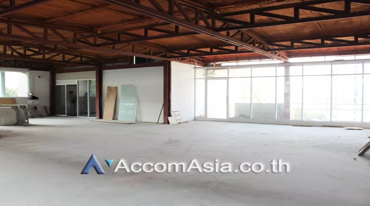 5  Office Space For Rent in Sukhumvit ,Bangkok BTS Phra khanong at Jasmine Resort AA24188