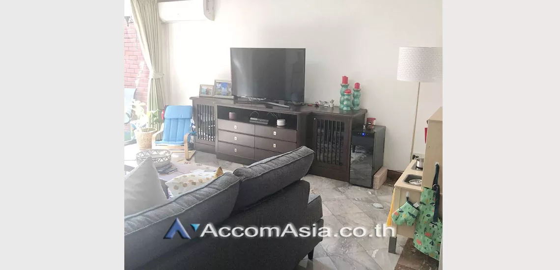 7  3 br Townhouse for rent and sale in Sukhumvit ,Bangkok BTS Phrom Phong at Villa 49 AA24205