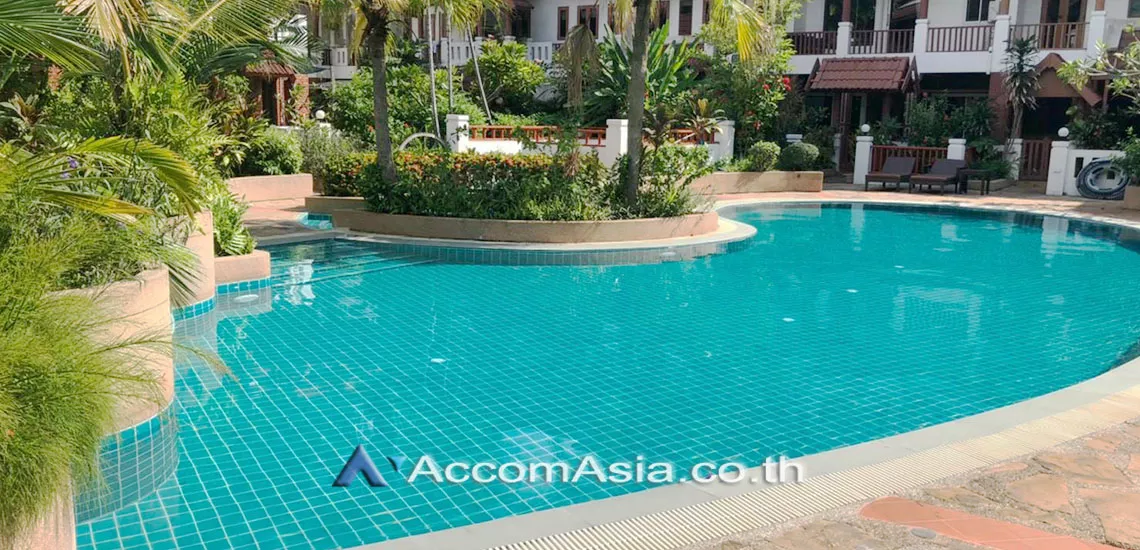 11  3 br Townhouse for rent and sale in Sukhumvit ,Bangkok BTS Phrom Phong at Villa 49 AA24205