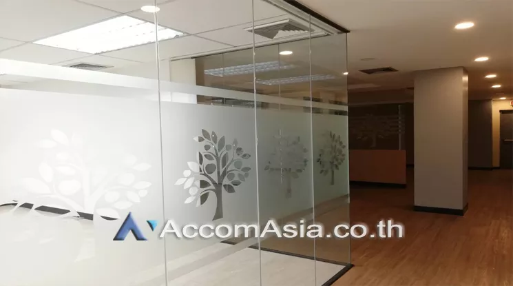 6  Office Space For Rent in Phaholyothin ,Bangkok MRT Phahon Yothin at Viwatchai Building AA24207
