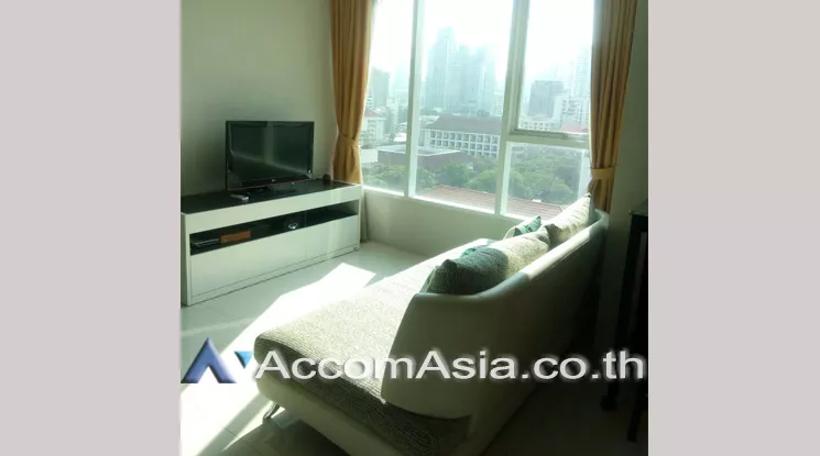  2 Bedrooms  Condominium For Rent in Sukhumvit, Bangkok  near MRT Phetchaburi (AA24252)