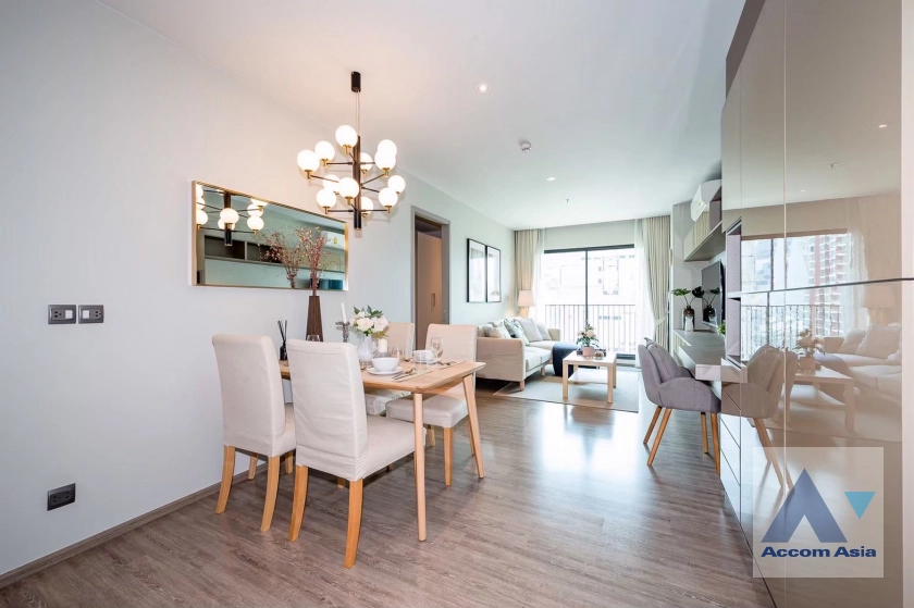 unit 2 Bedrooms  Condominium For Rent & Sale in Sukhumvit, Bangkok  near BTS Ekkamai (AA24254)