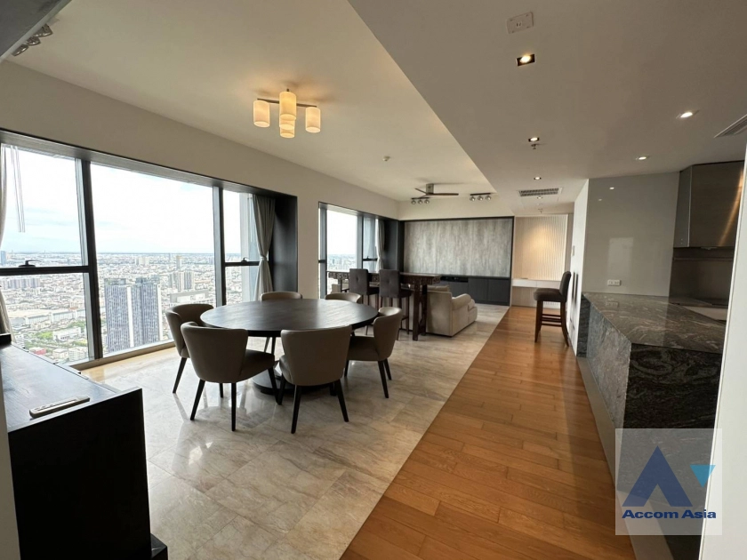 unit 3 Bedrooms  Condominium For Rent in Sathorn, Bangkok  near BTS Chong Nonsi - MRT Lumphini (AA24258)