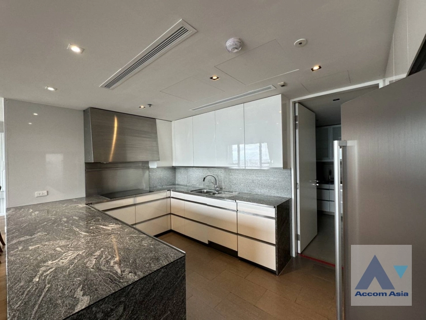 7  3 br Condominium For Rent in Sathorn ,Bangkok BTS Chong Nonsi - MRT Lumphini at The Met Sathorn AA24258