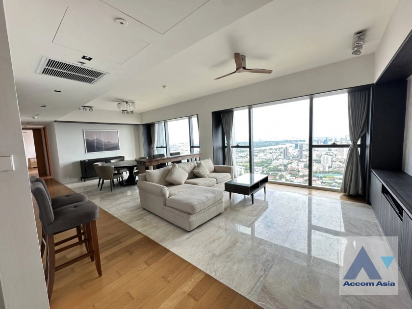 unit 3 Bedrooms  Condominium For Rent in Sathorn, Bangkok  near BTS Chong Nonsi - MRT Lumphini (AA24258)