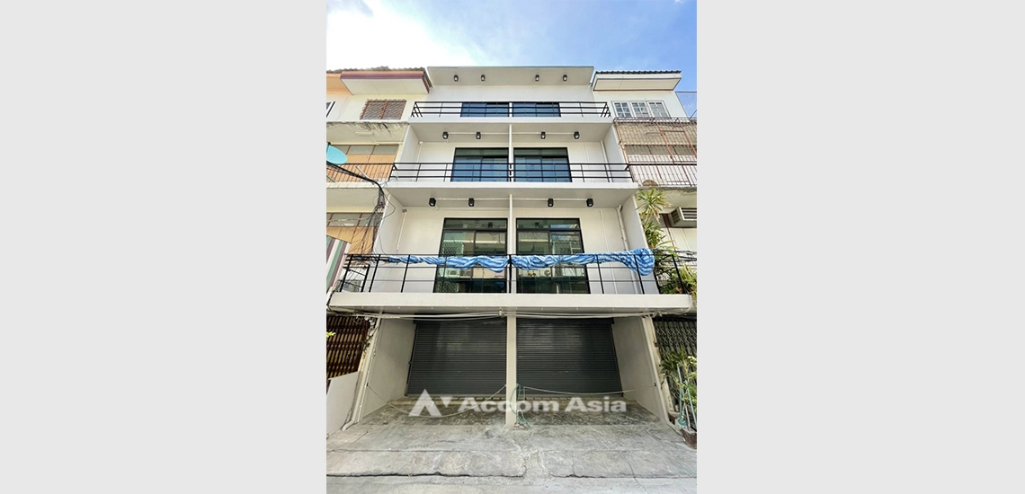 Home Office |  Shophouse For Rent & Sale in Sathorn, Bangkok  near BRT Thanon Chan (AA24269)