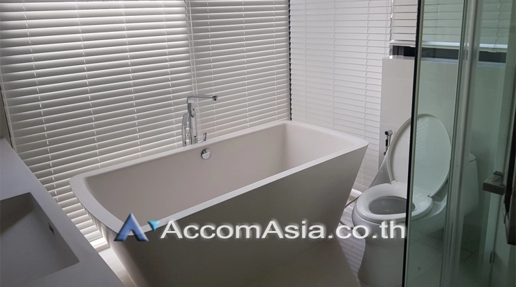 12  2 br Condominium For Rent in Sukhumvit ,Bangkok BTS Phrom Phong at Vittorio Sukhumvit 39 AA24271