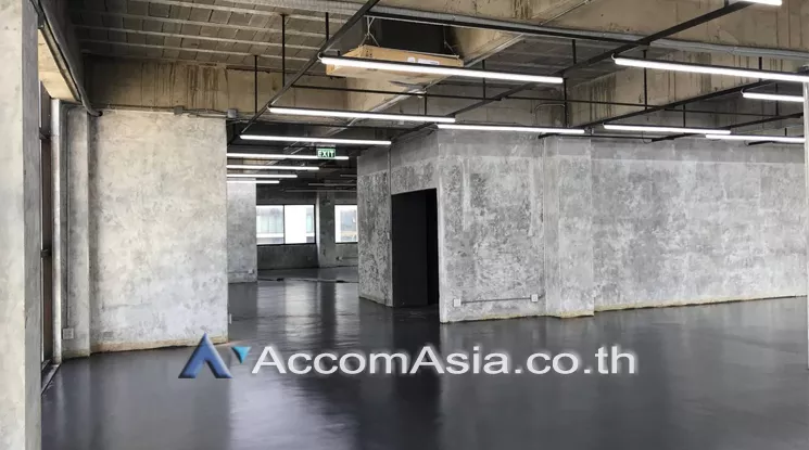 unit Office space For Rent in Sukhumvit, Bangkok  near BTS Phrom Phong (AA24289)
