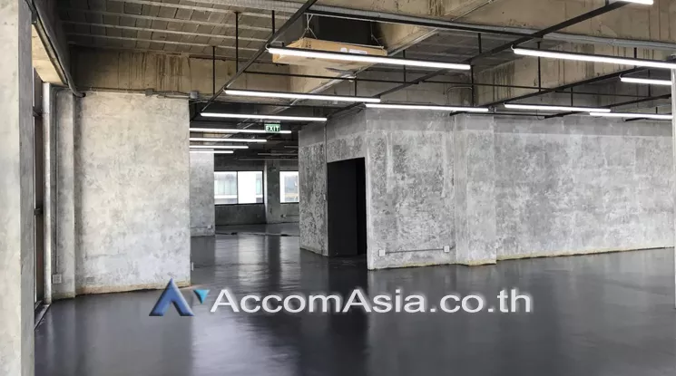 4  Office Space For Rent in Sukhumvit ,Bangkok BTS Phrom Phong at Office building near Phrom Phong Station AA24289