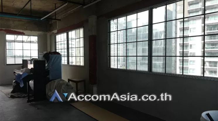  1  Office Space For Rent in Sukhumvit ,Bangkok BTS Phrom Phong at Office building near Phrom Phong Station AA24292