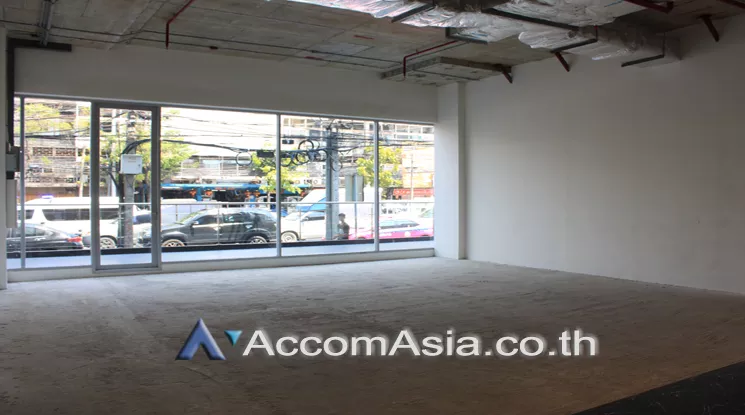  1  Office Space For Rent in Sukhumvit ,Bangkok BTS Phra khanong at Summer Hub AA24296