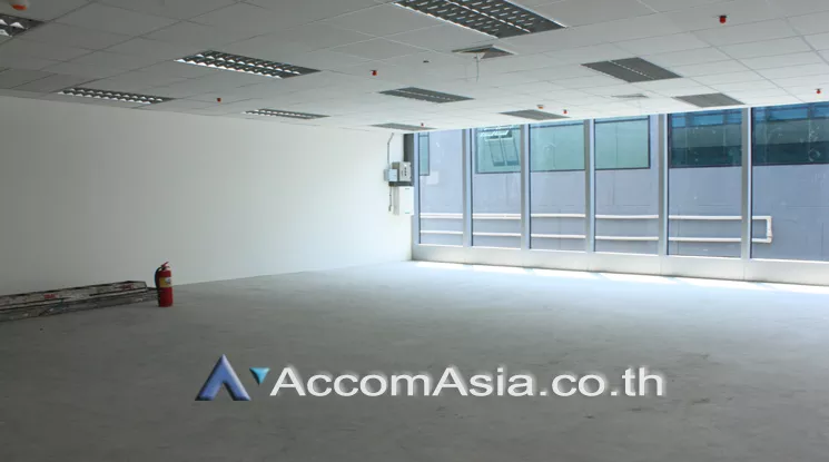 8  Office Space For Rent in Sukhumvit ,Bangkok BTS Phra khanong at Summer Hub AA24299