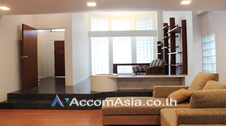  2  3 br Townhouse for rent and sale in sukhumvit ,Bangkok BTS Phrom Phong AA24300