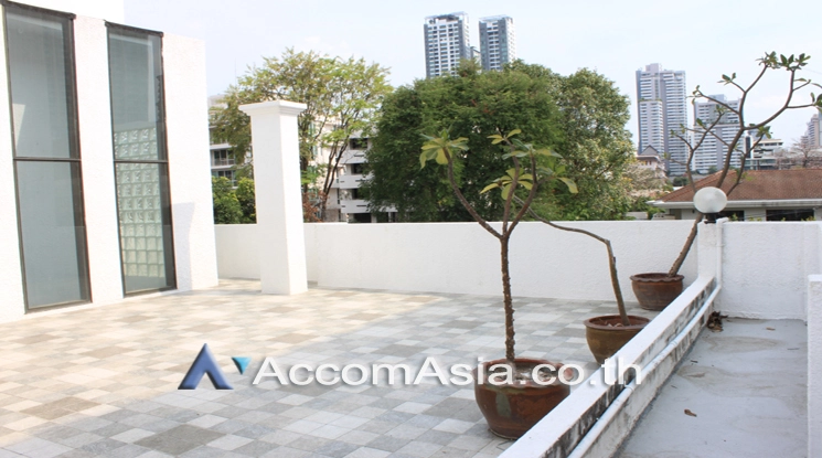 23  3 br Townhouse for rent and sale in Sukhumvit ,Bangkok BTS Phrom Phong AA24300