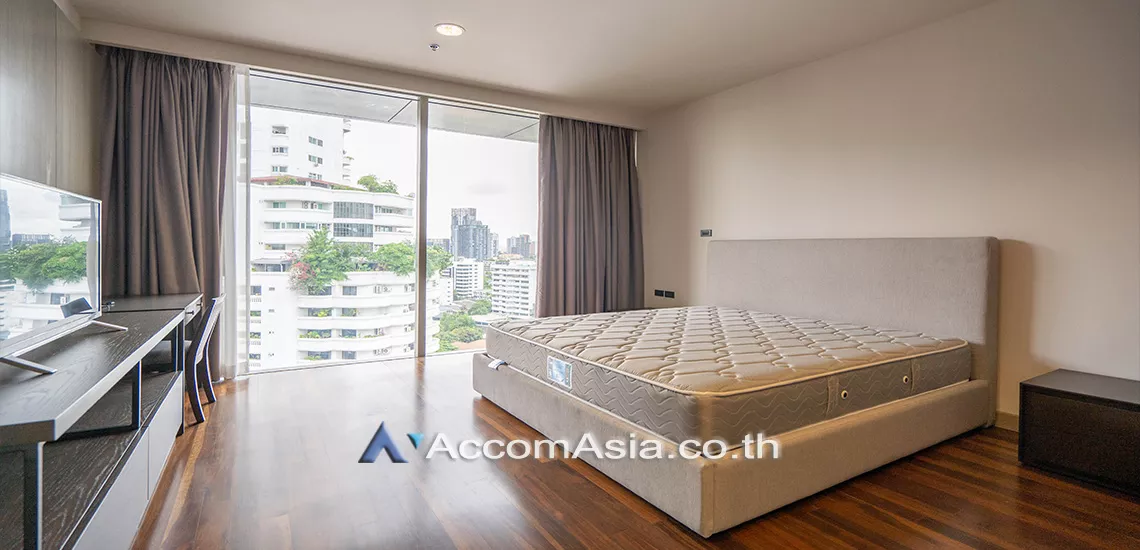 6  4 br Apartment For Rent in Sukhumvit ,Bangkok BTS Phrom Phong at Modern Apartment AA24301