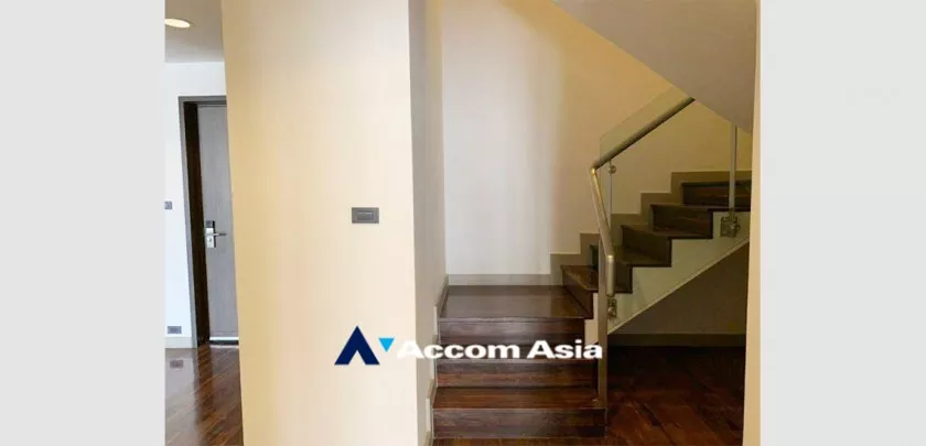 5  4 br Apartment For Rent in Sukhumvit ,Bangkok BTS Phrom Phong at Modern Apartment AA24301