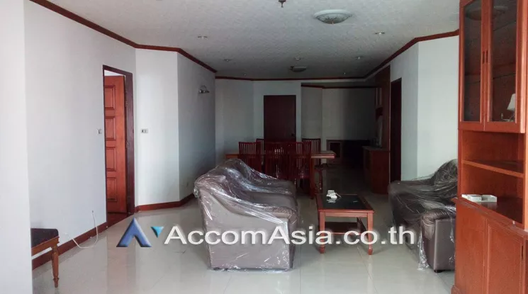 Pet friendly |  3 Bedrooms  Condominium For Rent & Sale in Sukhumvit, Bangkok  near BTS Thong Lo (AA24307)