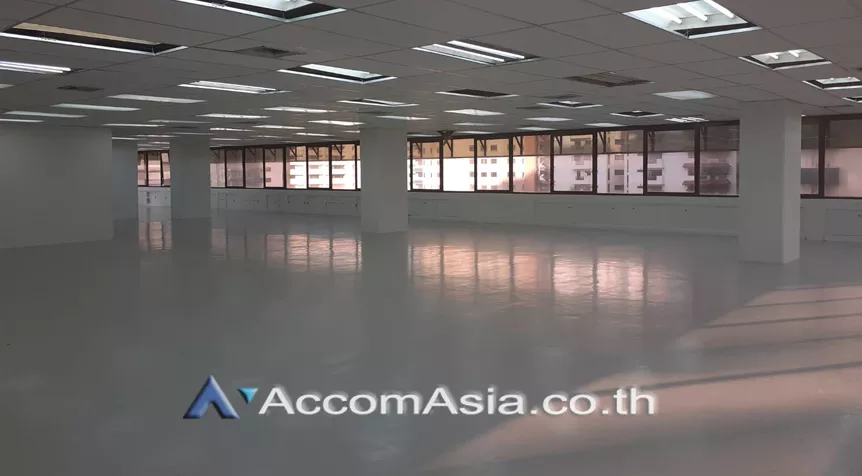unit Office space For Rent in Sukhumvit, Bangkok  near BTS Asok - MRT Sukhumvit (AA24343)