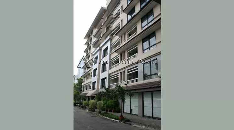  Baan Chan Condominium  2 Bedroom for Rent BTS Thong Lo in Sukhumvit Bangkok