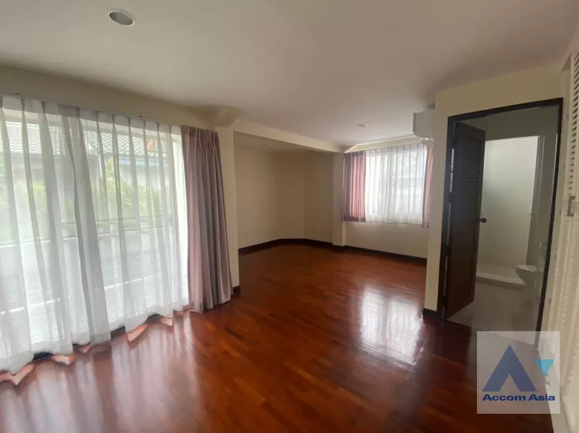 16  5 br House For Rent in Sukhumvit ,Bangkok BTS Thong Lo at Thonglor House Compound AA24348