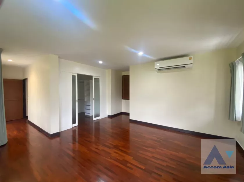 22  5 br House For Rent in Sukhumvit ,Bangkok BTS Thong Lo at Thonglor House Compound AA24348