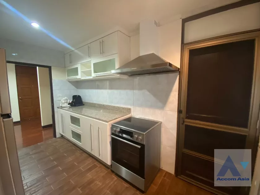 6  5 br House For Rent in Sukhumvit ,Bangkok BTS Thong Lo at Thonglor House Compound AA24348