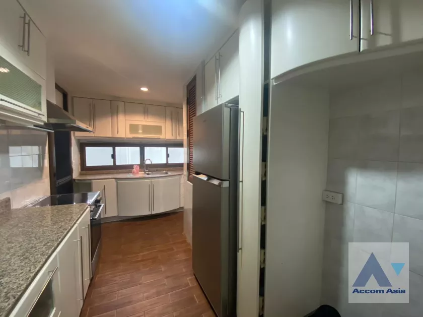 11  5 br House For Rent in Sukhumvit ,Bangkok BTS Thong Lo at Thonglor House Compound AA24348