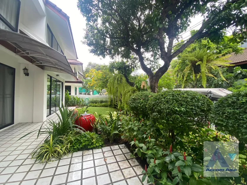 9  5 br House For Rent in Sukhumvit ,Bangkok BTS Thong Lo at Thonglor House Compound AA24348