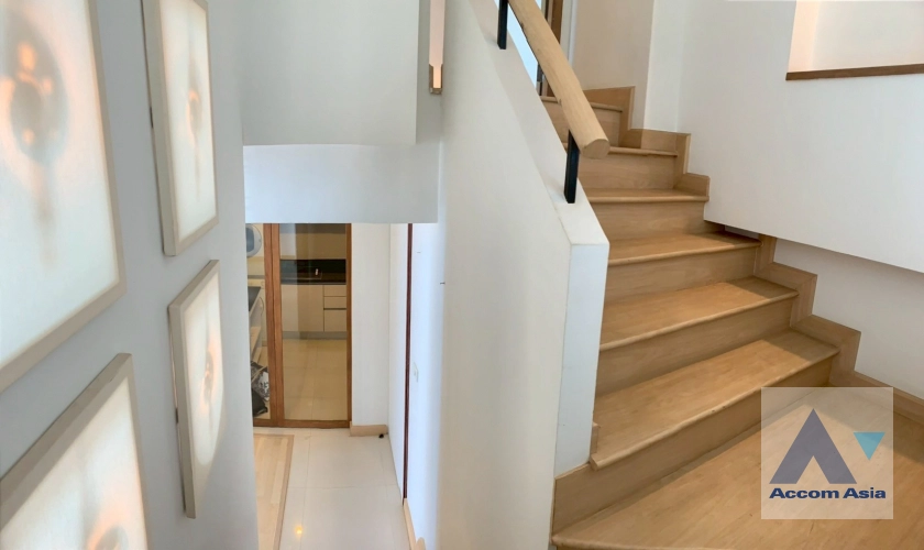 12  2 br Condominium for rent and sale in Ploenchit ,Bangkok BTS Ratchadamri at The Rajdamri AA24353