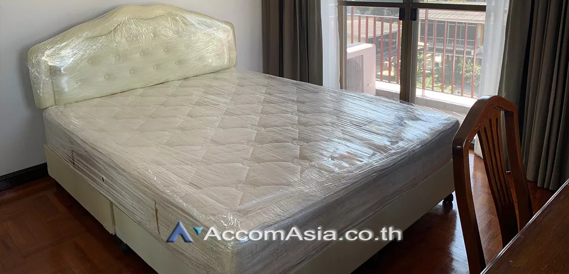 8  3 br Apartment For Rent in Phaholyothin ,Bangkok BTS Ari at Homely Atmosphere AA31374