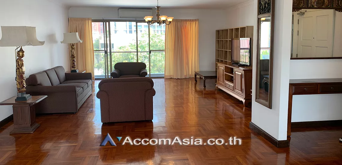4  3 br Apartment For Rent in Phaholyothin ,Bangkok BTS Ari at Homely Atmosphere AA31374