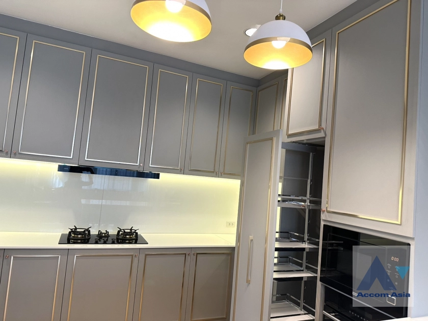 9  4 br House For Sale in Bang Na ,Bangkok  at Fantasia Villa 4 AA31663