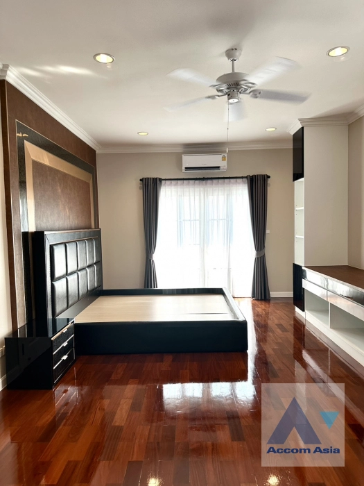 16  4 br House For Sale in Bang Na ,Bangkok  at Fantasia Villa 4 AA31663