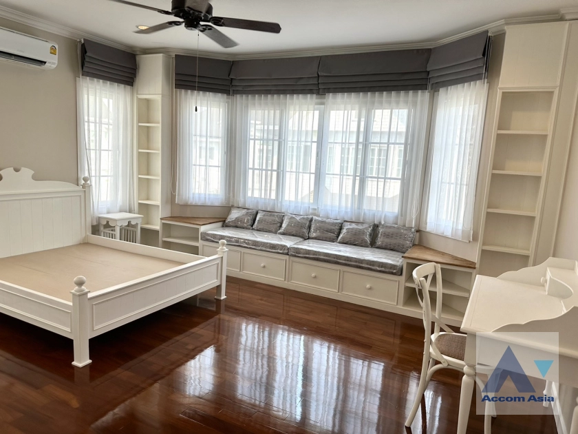 13  4 br House For Sale in Bang Na ,Bangkok  at Fantasia Villa 4 AA31663