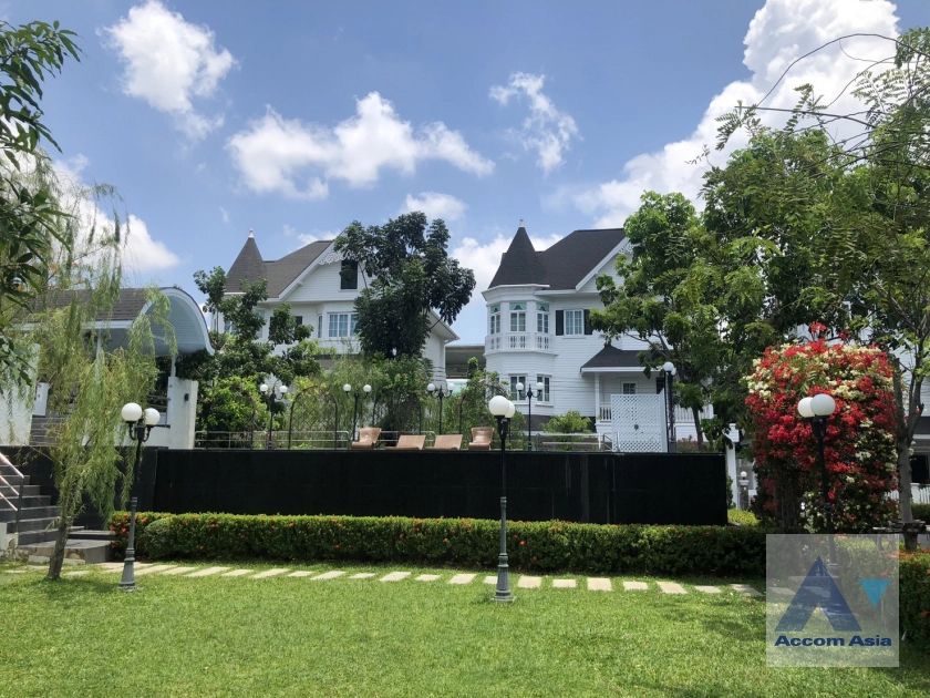 25  4 br House For Sale in Bang Na ,Bangkok  at Fantasia Villa 4 AA31663