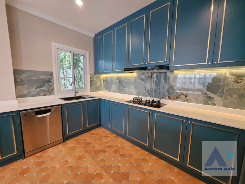 9  5 br House for rent and sale in Bang Na ,Bangkok  at Fantasia Villa 4 AA31664