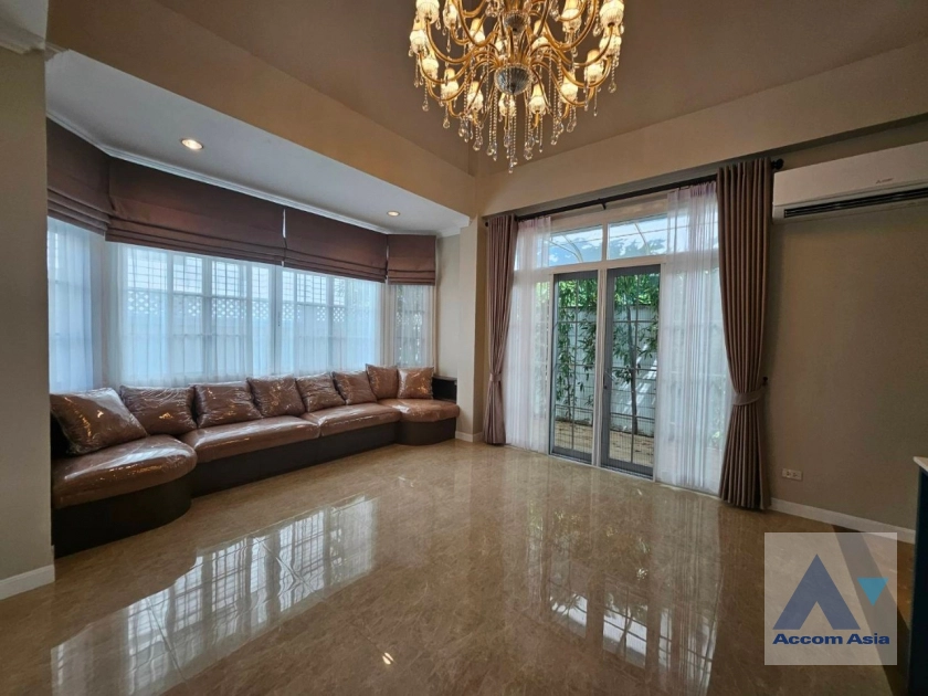  5 Bedrooms  House For Rent & Sale in Bangna, Bangkok  (AA31664)