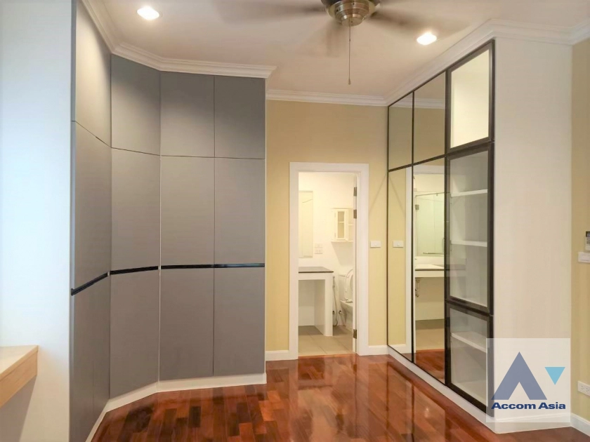 16  5 br House for rent and sale in Bang Na ,Bangkok  at Fantasia Villa 4 AA31666