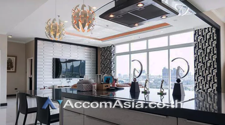 4  4 br Condominium for rent and sale in Ratchadapisek ,Bangkok MRT Rama 9 at Supalai Wellington AA31699