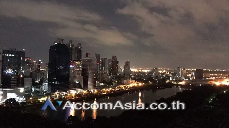 15  3 br Condominium For Sale in Sukhumvit ,Bangkok BTS Nana at Lake Green AA24362
