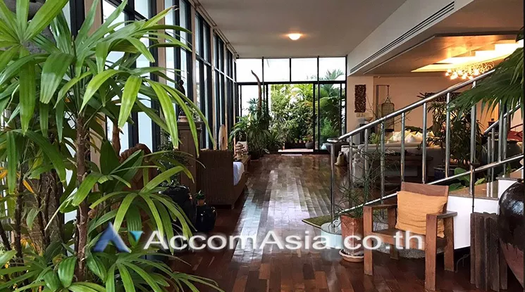 5  3 br Condominium For Sale in Sukhumvit ,Bangkok BTS Nana at Lake Green AA24362