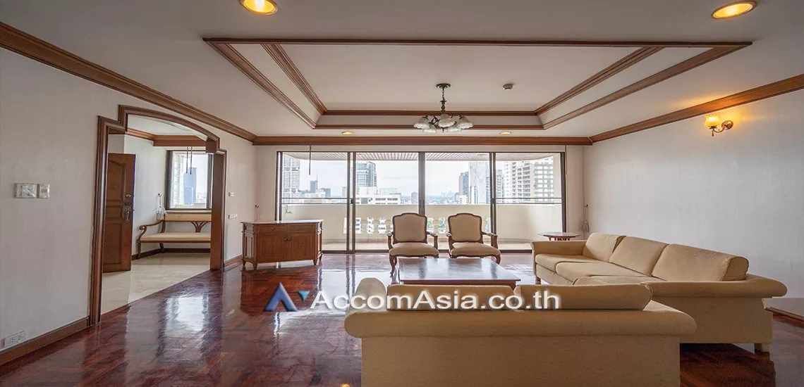  1  3 br Apartment For Rent in Sukhumvit ,Bangkok BTS Phrom Phong at Pet friendly - High rise Apartment AA24363