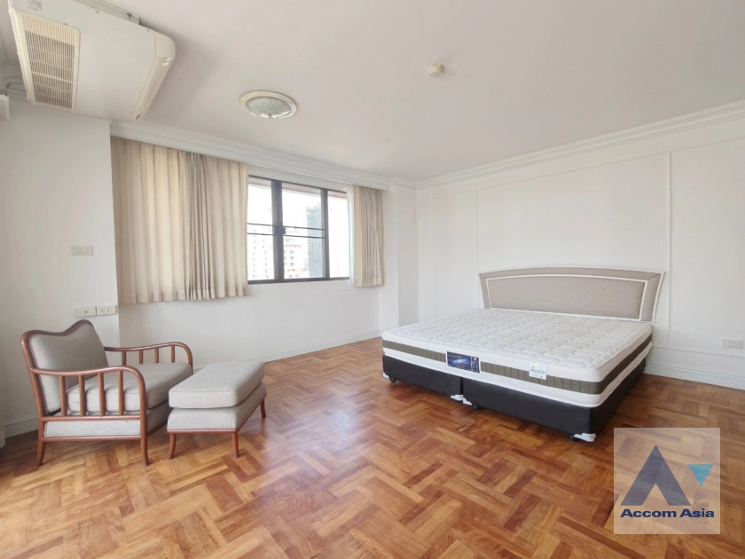 5  4 br Apartment For Rent in Sukhumvit ,Bangkok BTS Phrom Phong at Pet friendly - High rise Apartment in Phrom Phong AA24363