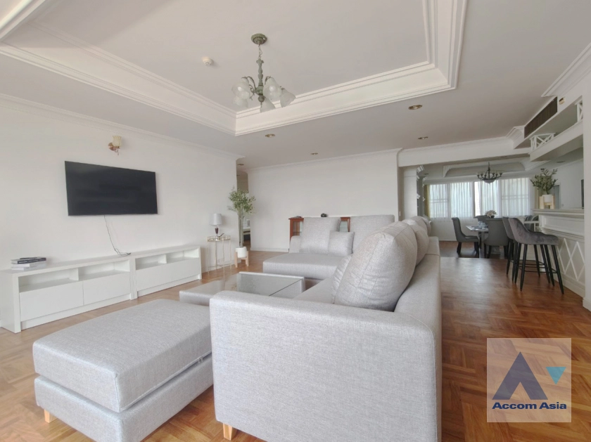 unitBig Balcony, Pet friendly |  4 Bedrooms  Apartment For Rent in Sukhumvit, Bangkok  near BTS Phrom Phong (AA24363)