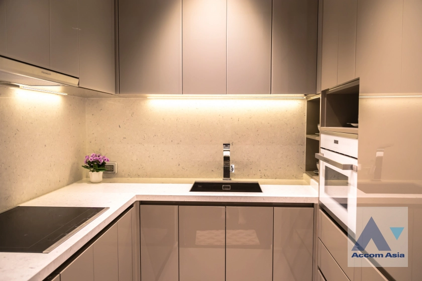 8  2 br Condominium For Rent in Sukhumvit ,Bangkok BTS Phrom Phong at The Diplomat 39 AA24384