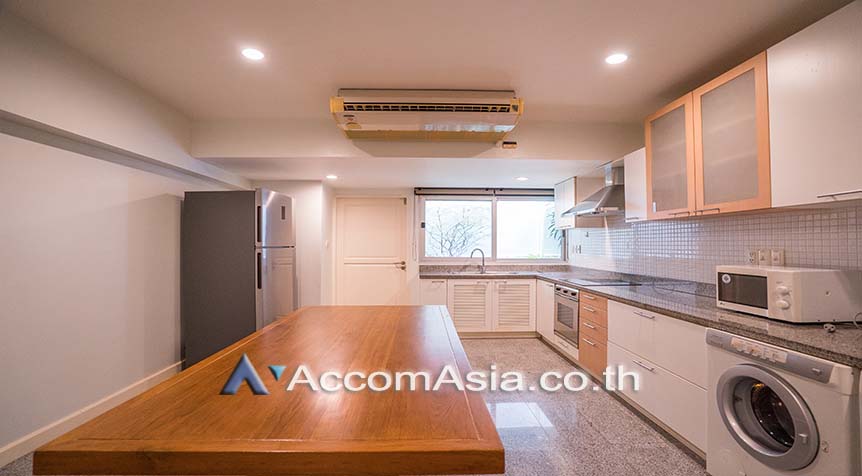 5  4 br House For Rent in Sukhumvit ,Bangkok BTS Phrom Phong at House suite for family AA24412