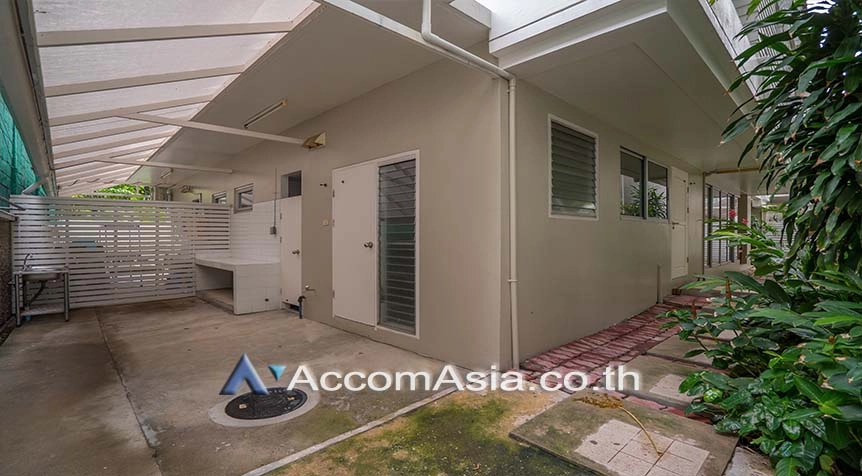 18  4 br House For Rent in Sukhumvit ,Bangkok BTS Phrom Phong at House suite for family AA24412