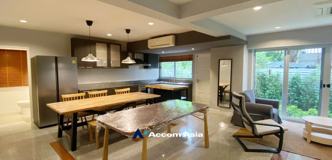 5  4 br House For Rent in Sukhumvit ,Bangkok BTS Phrom Phong at House suite for family AA24413