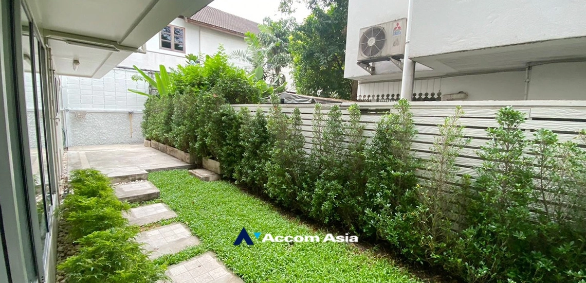 27  4 br House For Rent in Sukhumvit ,Bangkok BTS Phrom Phong at House suite for family AA24413