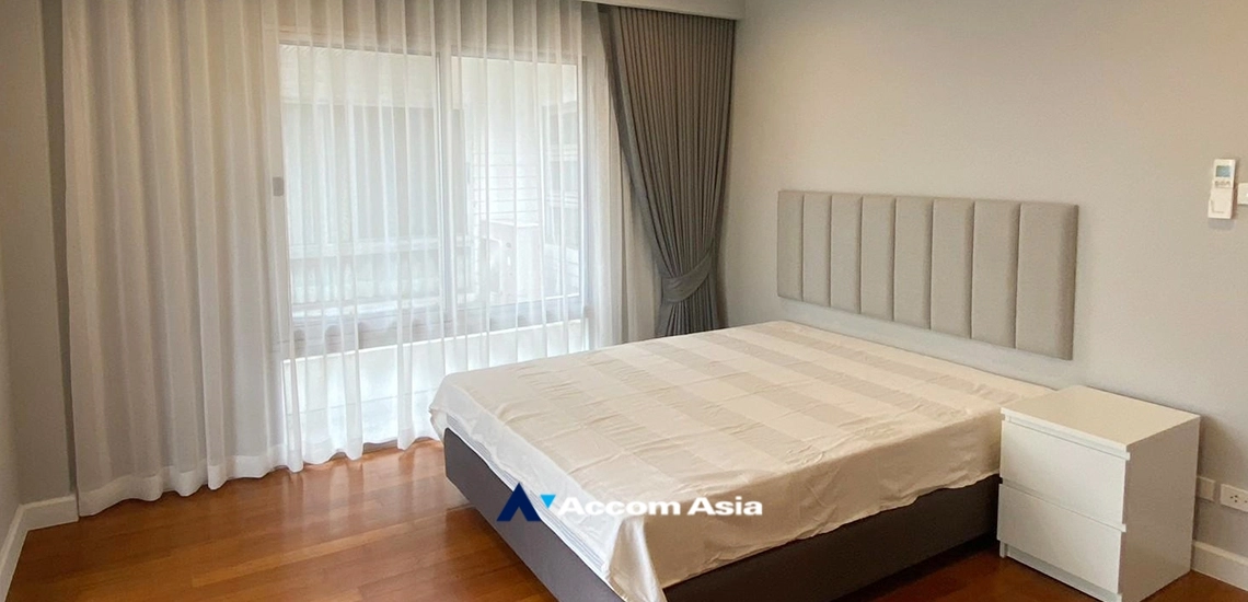 14  4 br House For Rent in Sukhumvit ,Bangkok BTS Phrom Phong at House suite for family AA24413